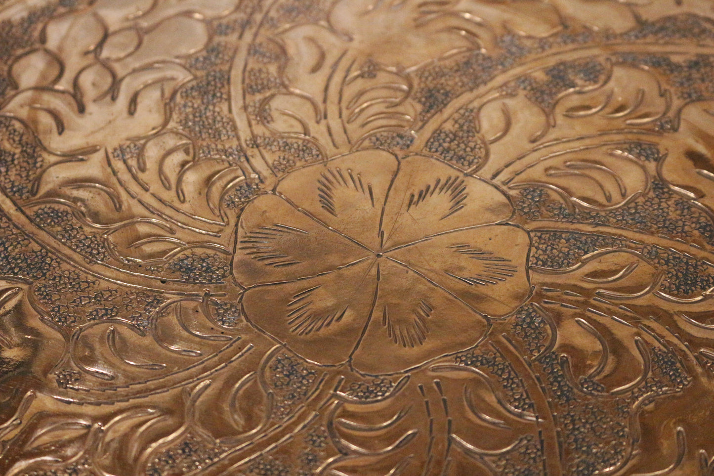 Orientalisch Beistelltisch,Tischgestell aus massivem Holz mit Tablett aus Kupfer, Teetisch Damaskunst HK 411